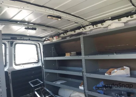 2021 Chevrolet Express Cargo Rwd 2500 Regular Wheelbase Wt из США, поврежденный, VIN 1GCWGAFP2M1209577